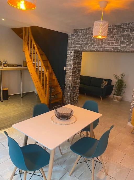 Agreable Maison Avec Parking Gratuit *